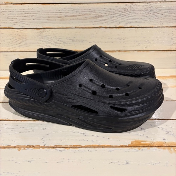 CROCS Black Men's Loafers & Slip-Ons - Picture 1 of 10